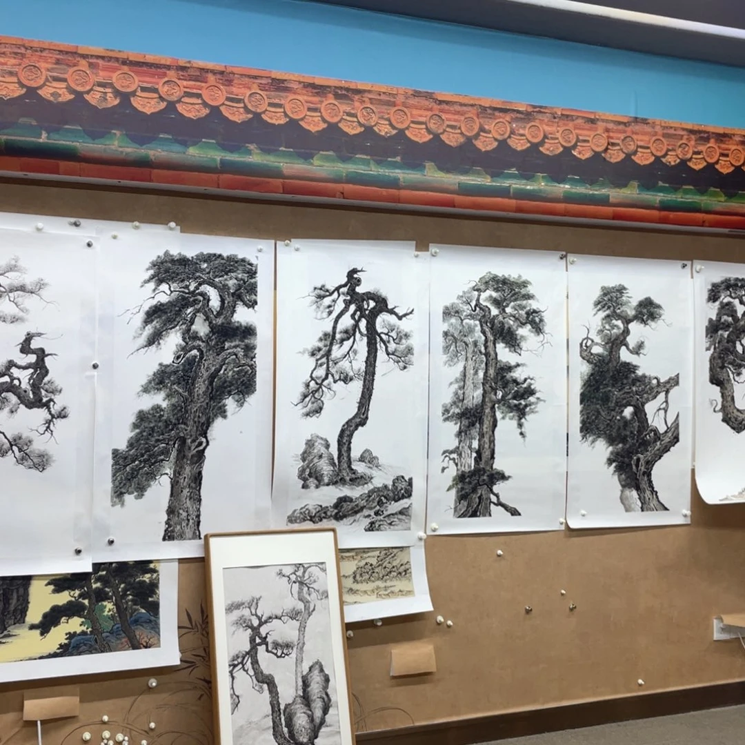 张***华国画原创国画，精品松带轴7幅