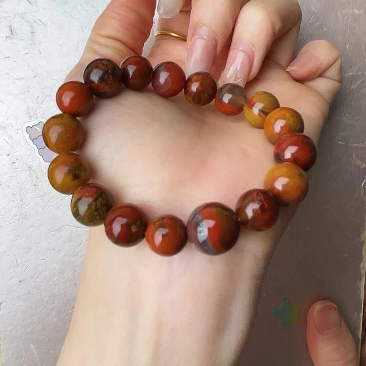 张***源玛瑙/玉髓未镶嵌颈饰