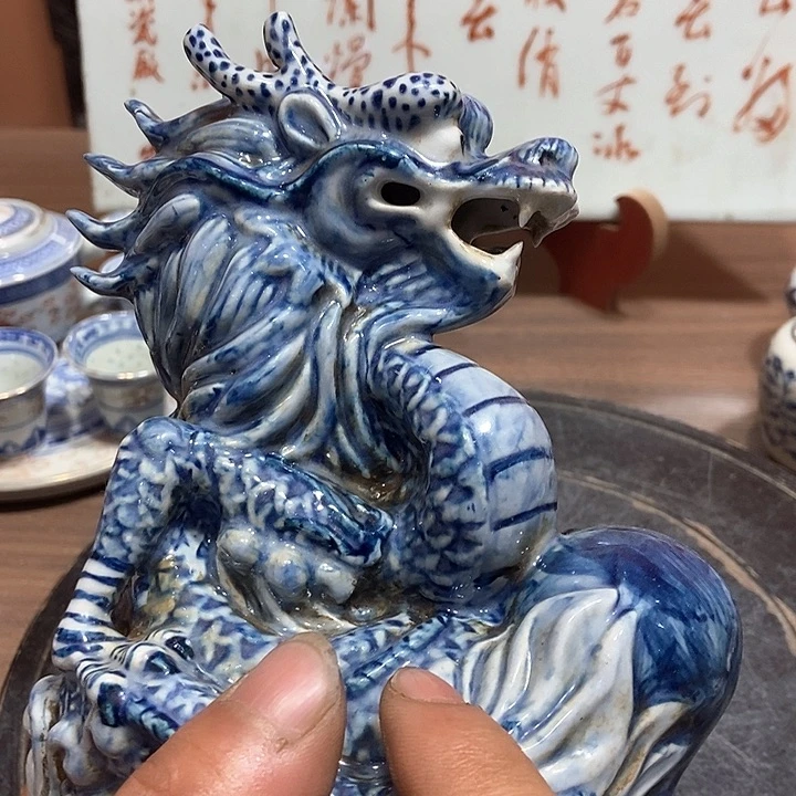 摆件陶瓷工艺美术品的东西