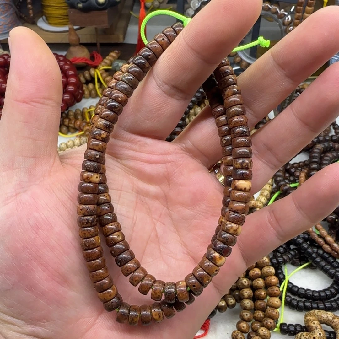 夜***尘吊坠星月菩提8*4陈籽虎皮药片