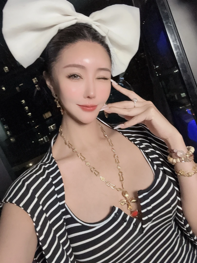 DUOMI【暧昧女神】黑白条纹披肩外套系扣连衣裙两件套装TZ13758