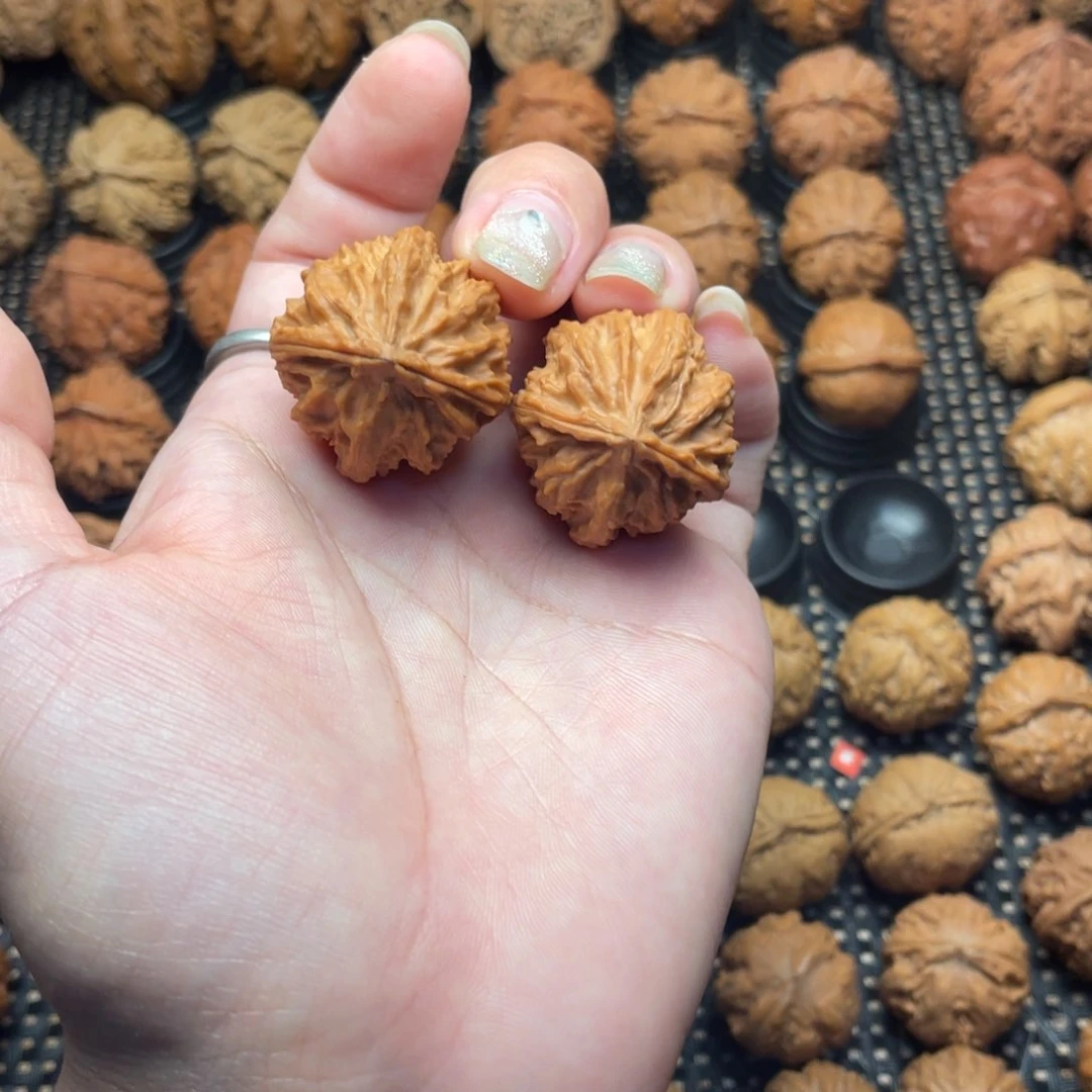 叭***太文玩把件紫霞仙子买文玩手串星月菩提葫芦猴头
