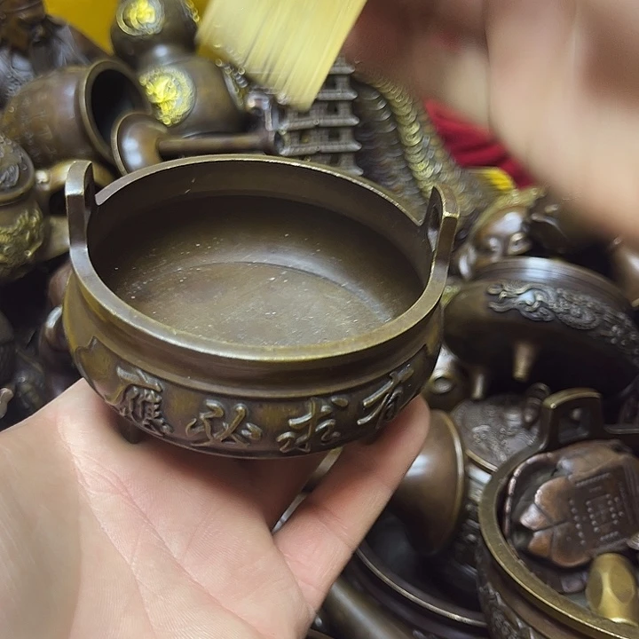 诚信经营精美铜器