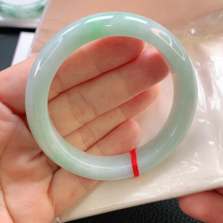 翡翠手镯未镶嵌55正