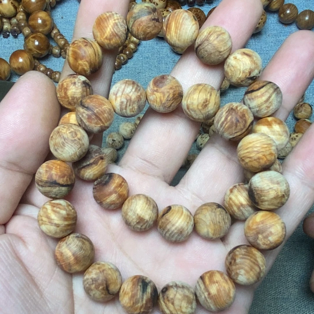 柏木（崖柏）无事牌1.2龙胆高油瑕疵