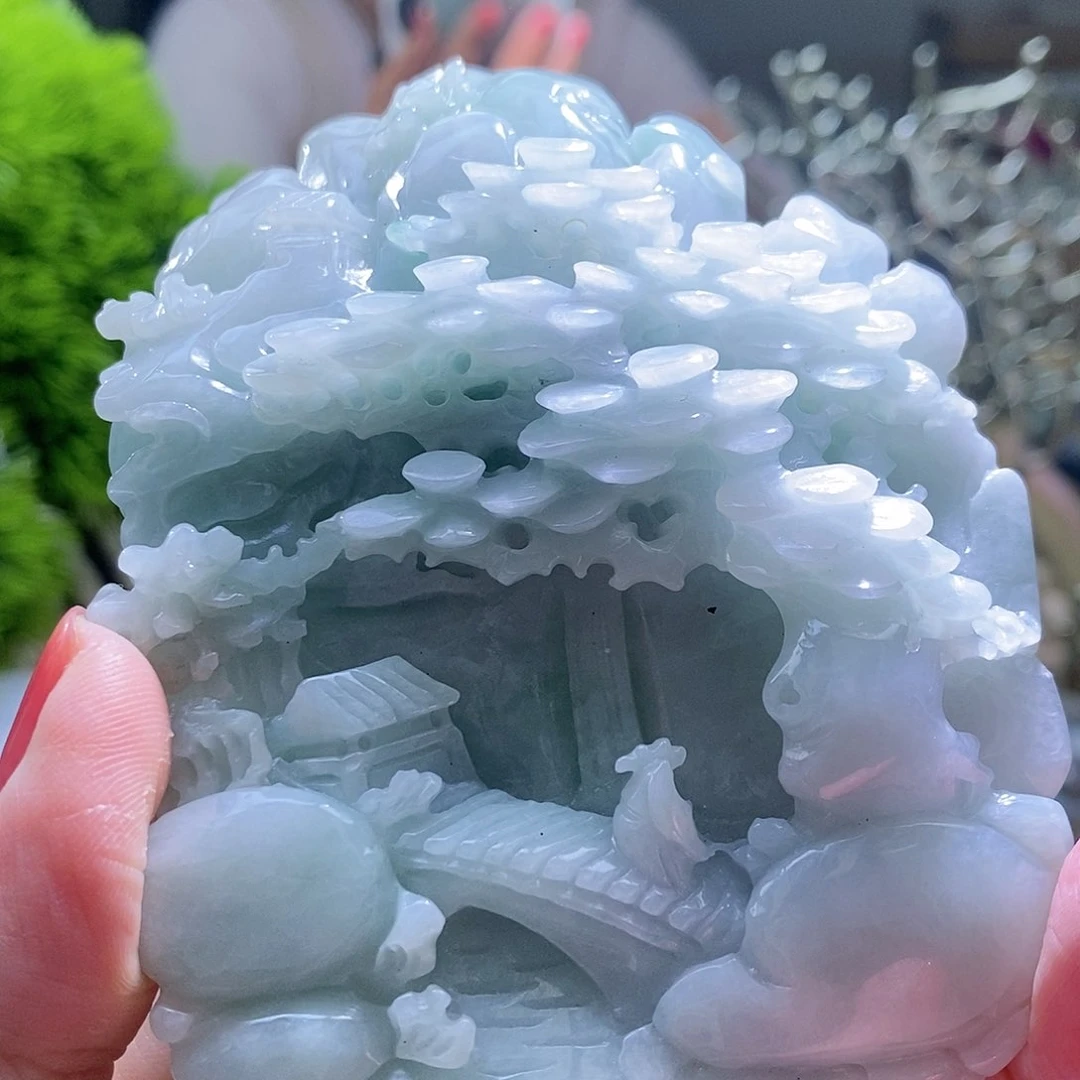 【闪购商品】翡翠颈饰未镶嵌山水