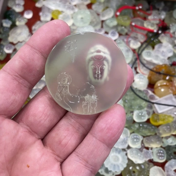 蛇纹石玉合金颈饰