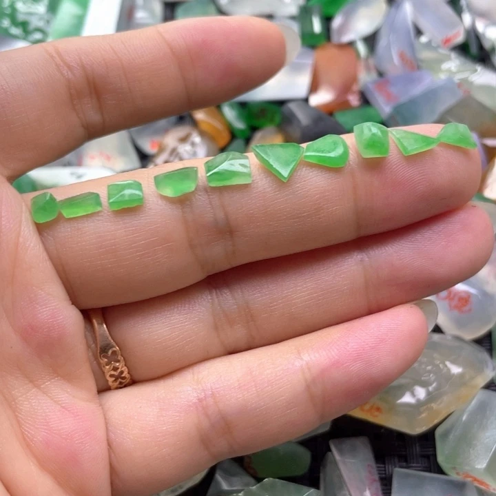 定制翡翠未镶嵌天然缅甸翡翠