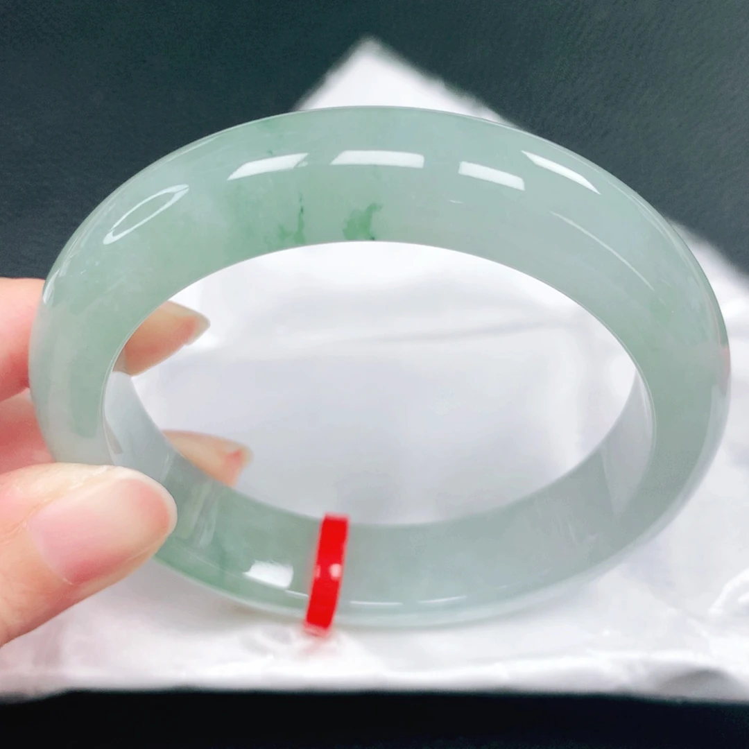 翡翠未镶嵌手镯58圈