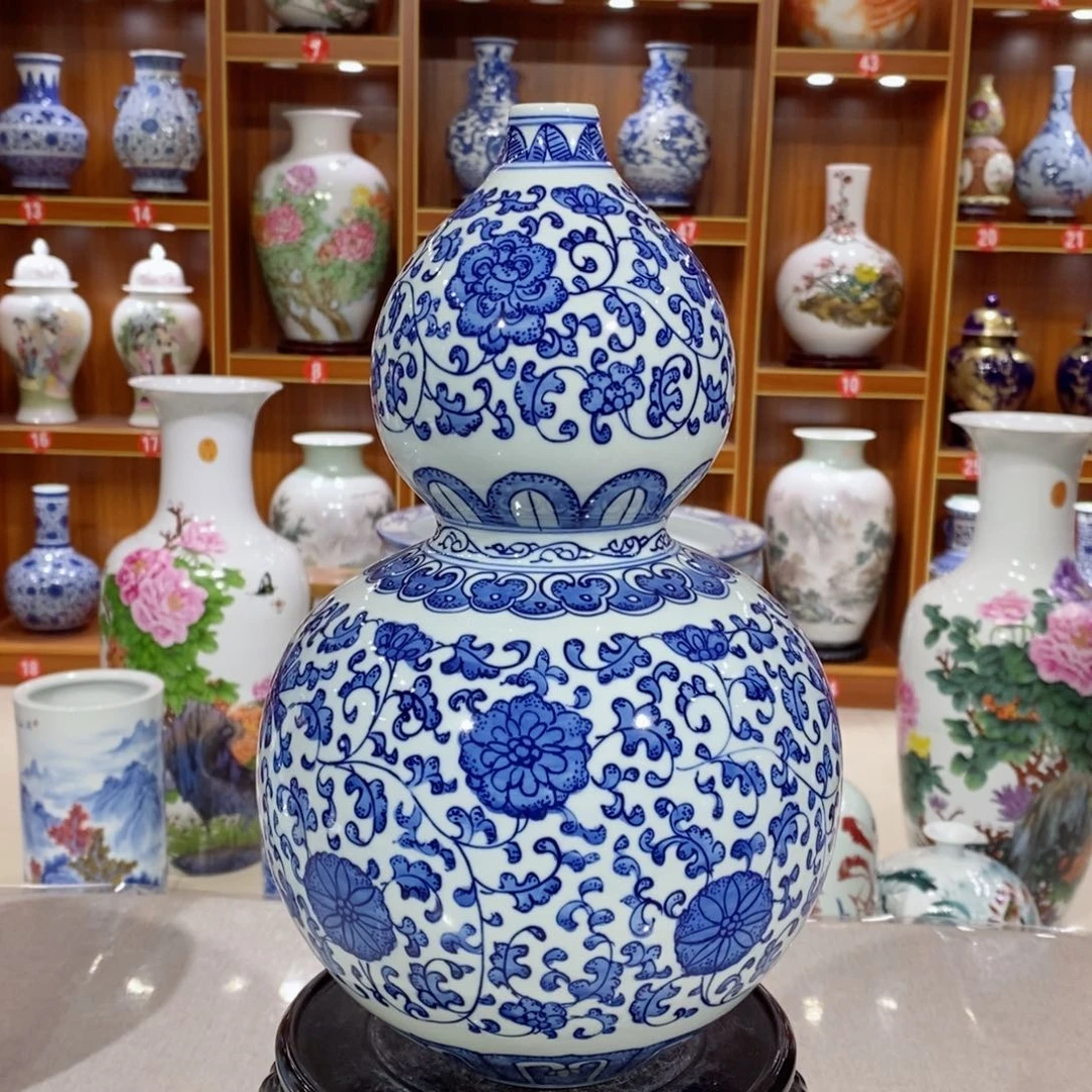 摆件纯手工手绘缠枝莲，确保品质