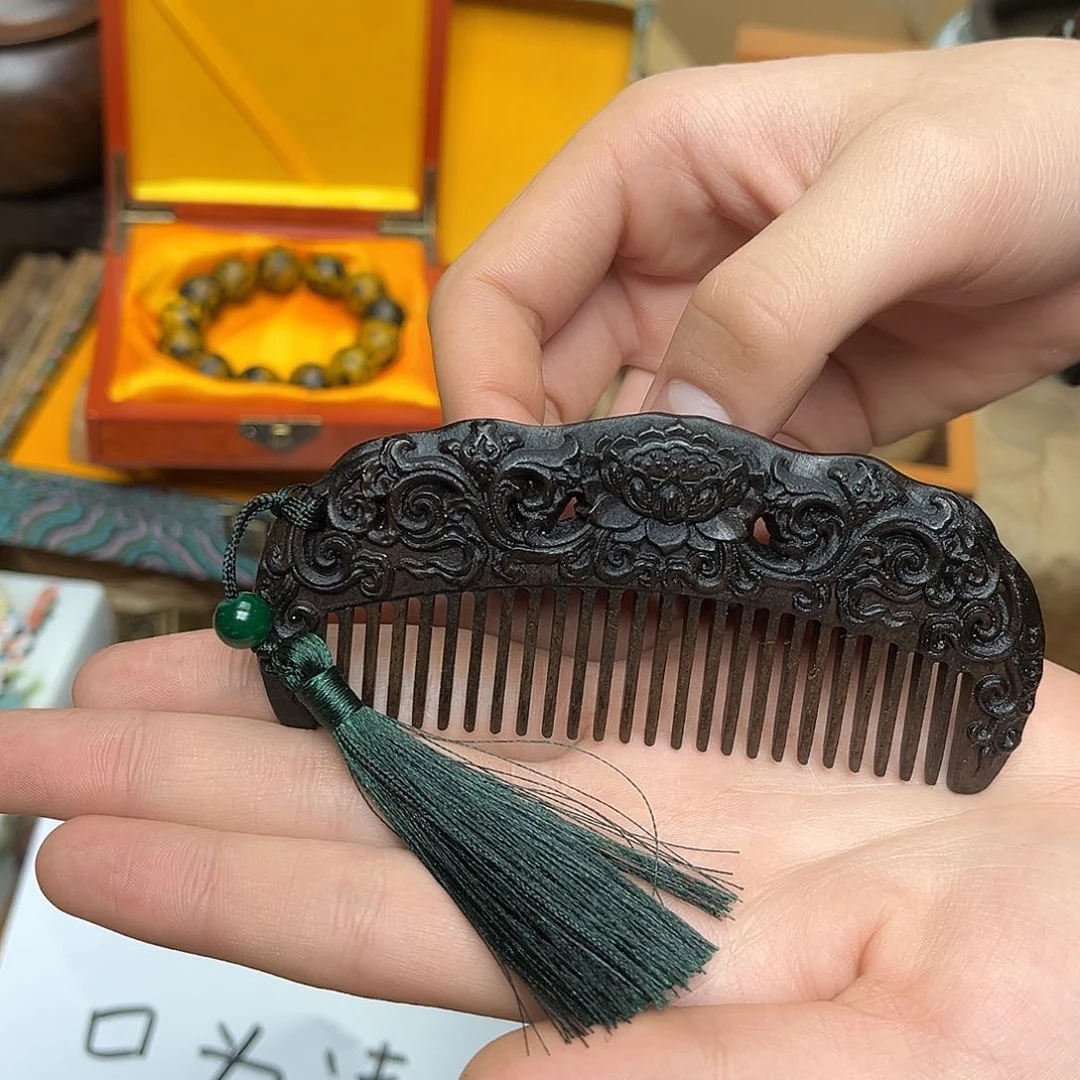 大叶紫檀（黑酸枝木类）