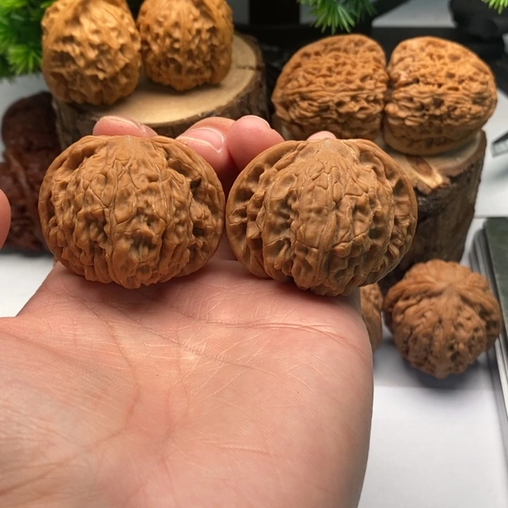 运***犬文玩核桃把件44全品磨盘