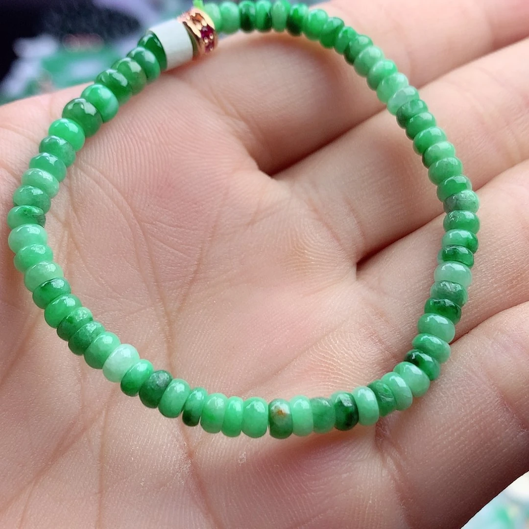 未镶嵌手镯翡翠手串￼