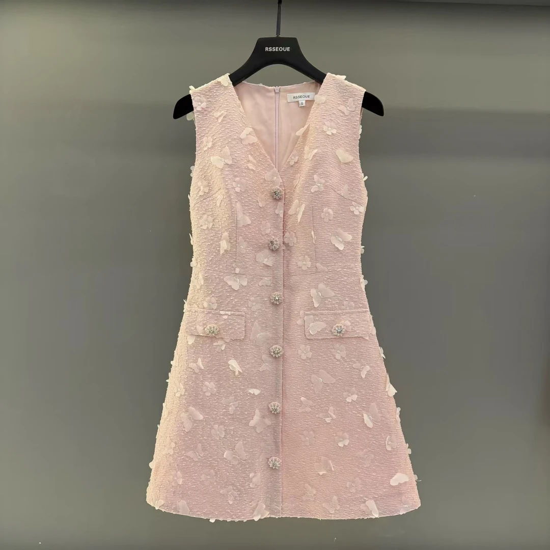 小个子设计感粉色连衣裙女2025夏季新款小香风甜美气质显瘦a字裙