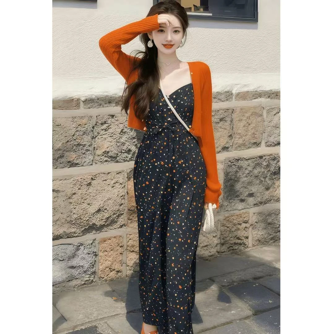 春装搭配一整套法式气质连衣裙茶系穿搭开衫吊带裙两件套装小个子