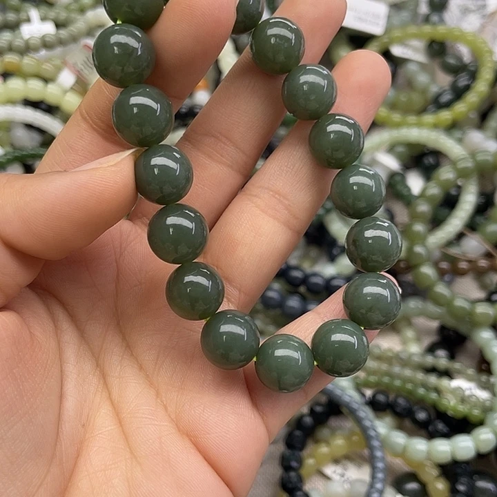 和田玉未镶嵌手串