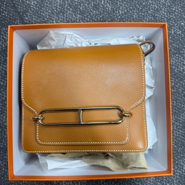 99新 Hermes/爱马仕 猪鼻子19金棕金扣z刻Z558