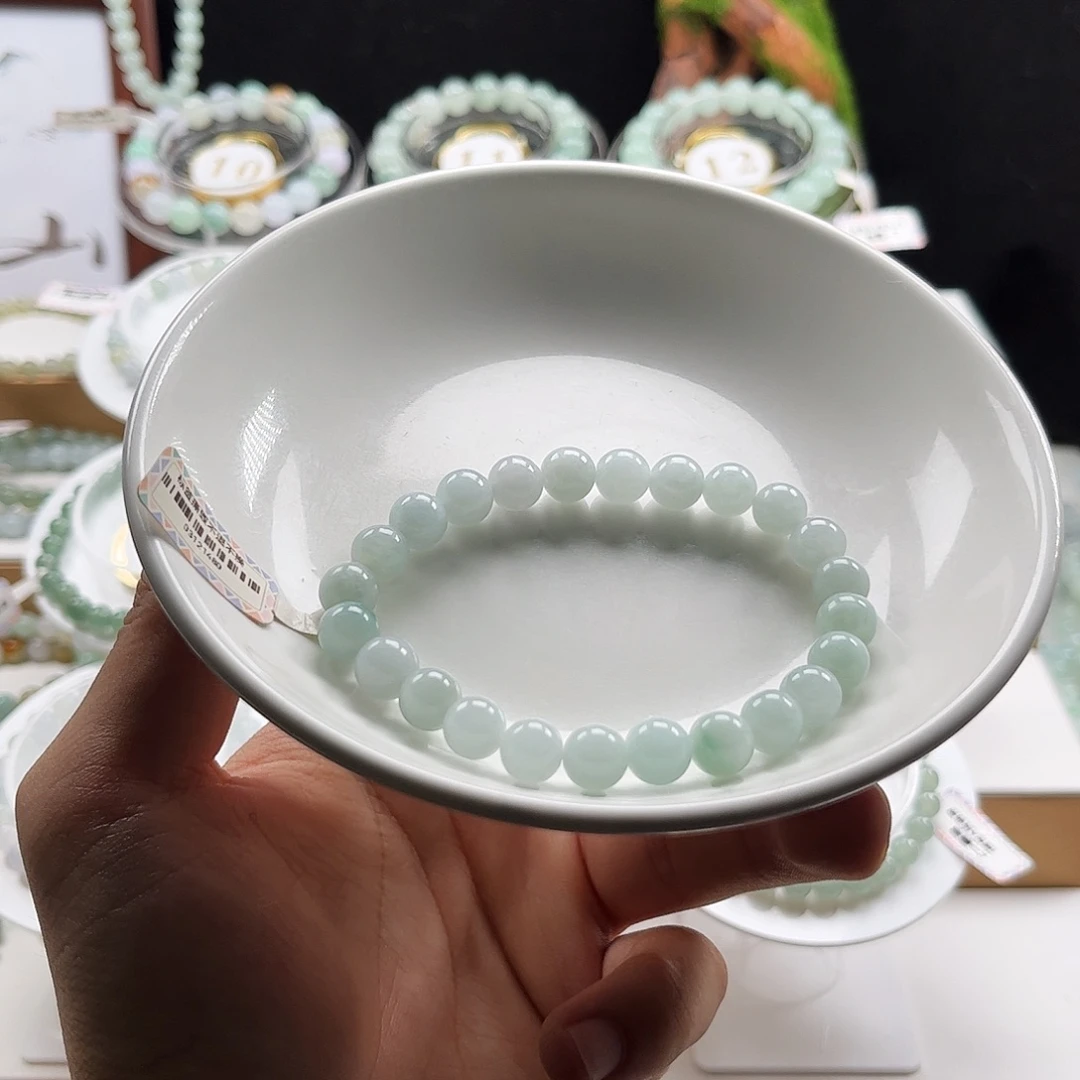 翡翠未镶嵌手链卡8.3