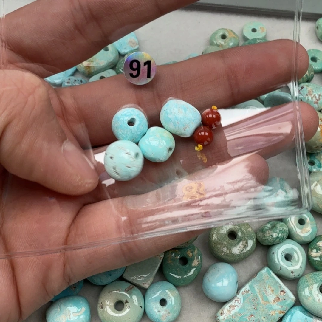 南红玛瑙未镶嵌珠宝奇石