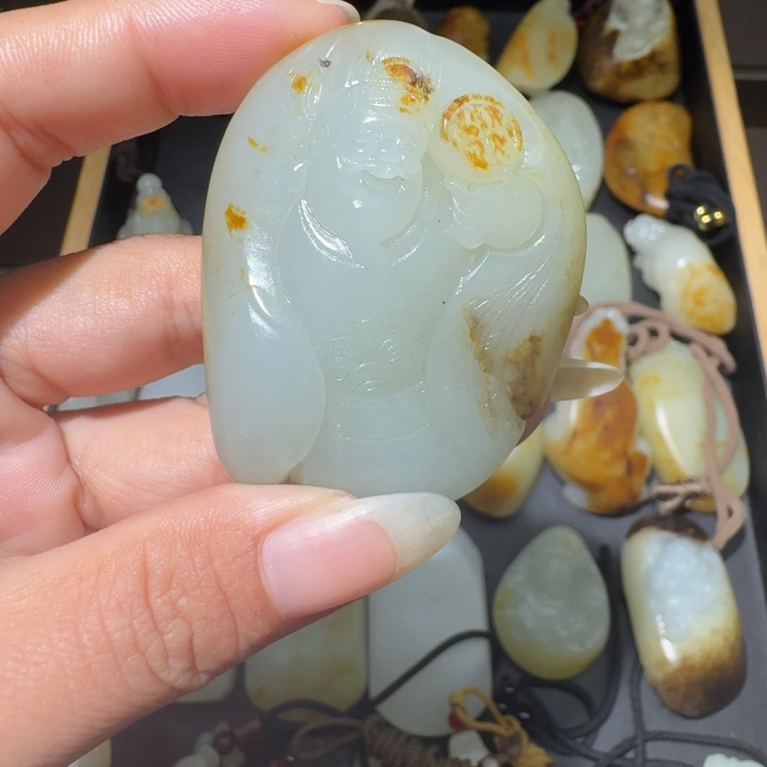 和田玉未镶嵌吊坠(不含链)