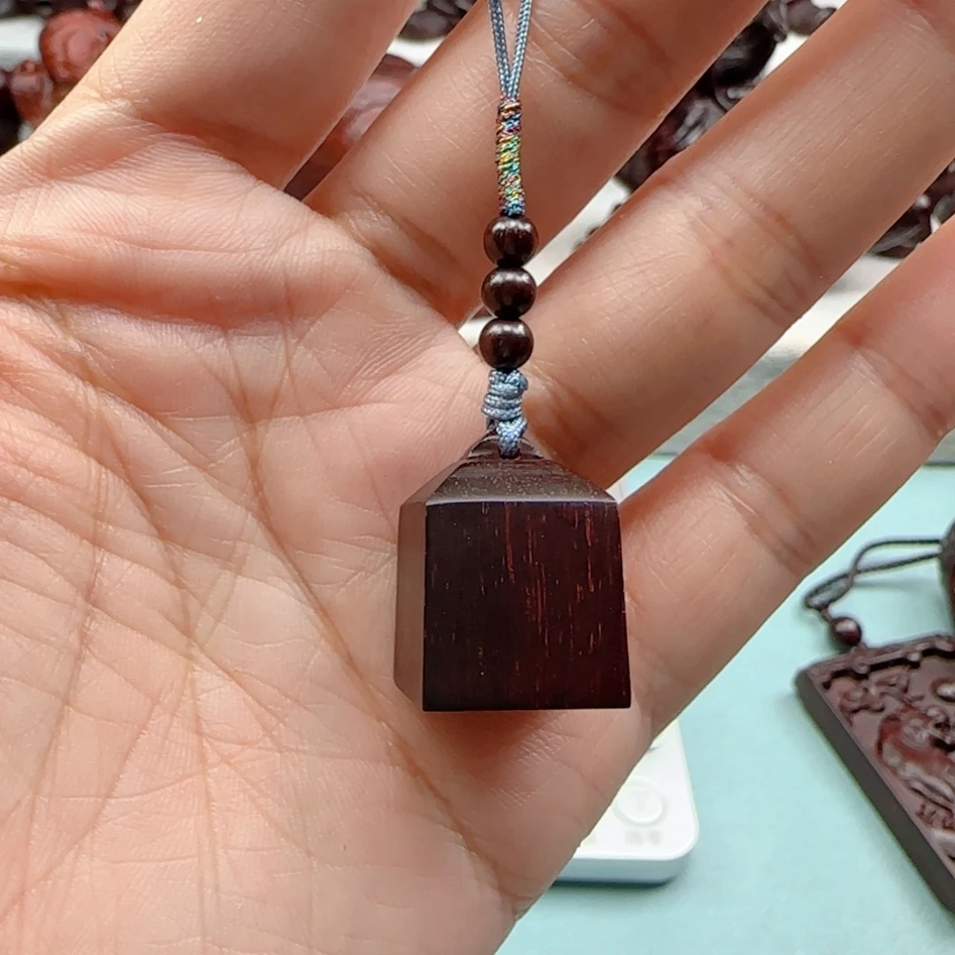 小叶紫檀把件印章