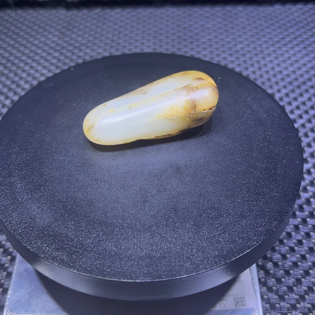 吊坠(不含链)未镶嵌和田玉（子料）42-123