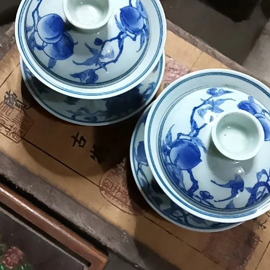 壶，，，，，，。。，，，，，，