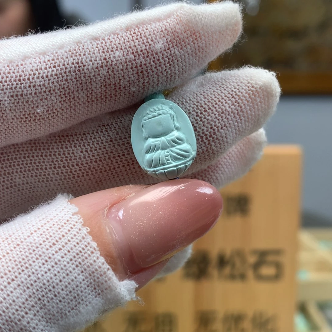 绿松石未镶嵌挂件