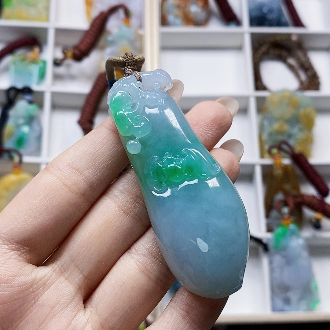 兜***风未镶嵌定制翡翠天然翡翠A货