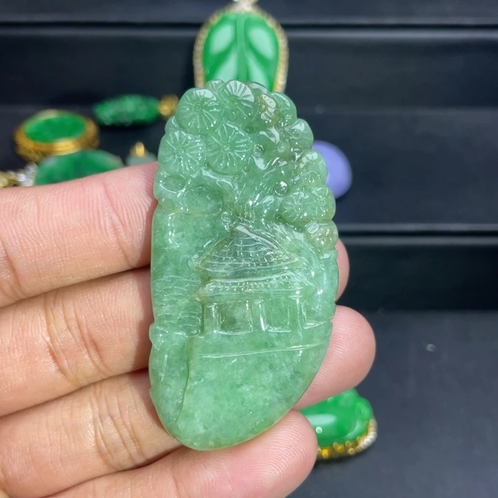 翡翠未镶嵌吊坠(不含链)