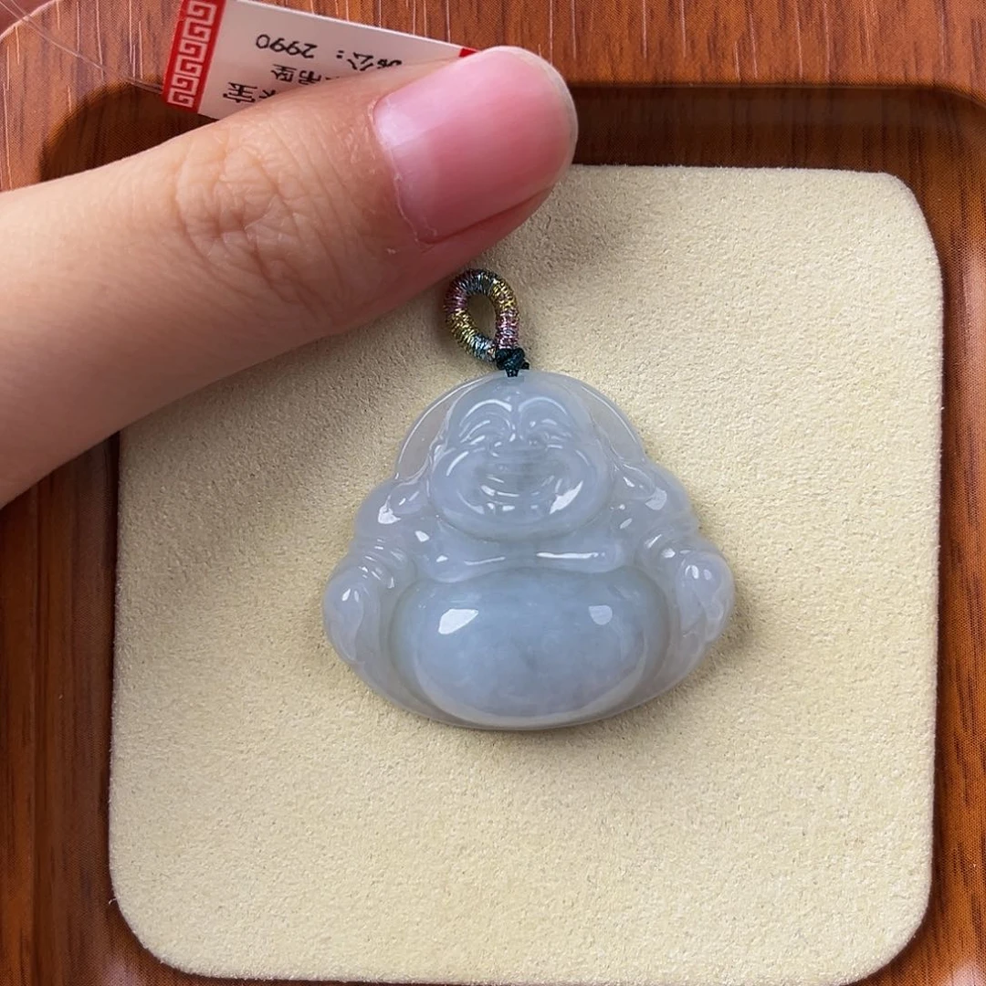 翡翠未镶嵌颈饰荆****佛公
