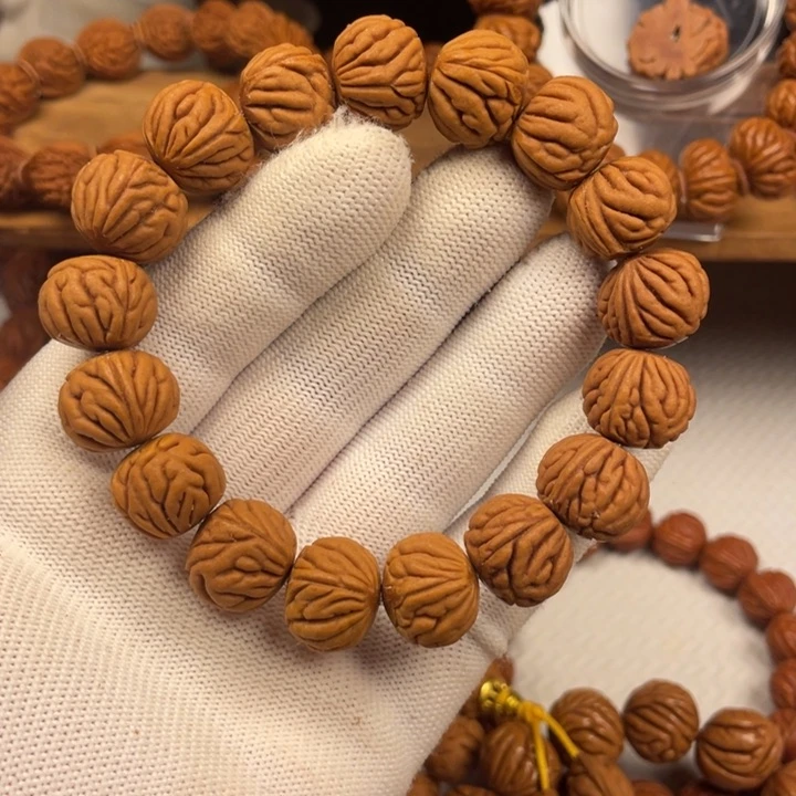 桃木7号链接桃核手串一个