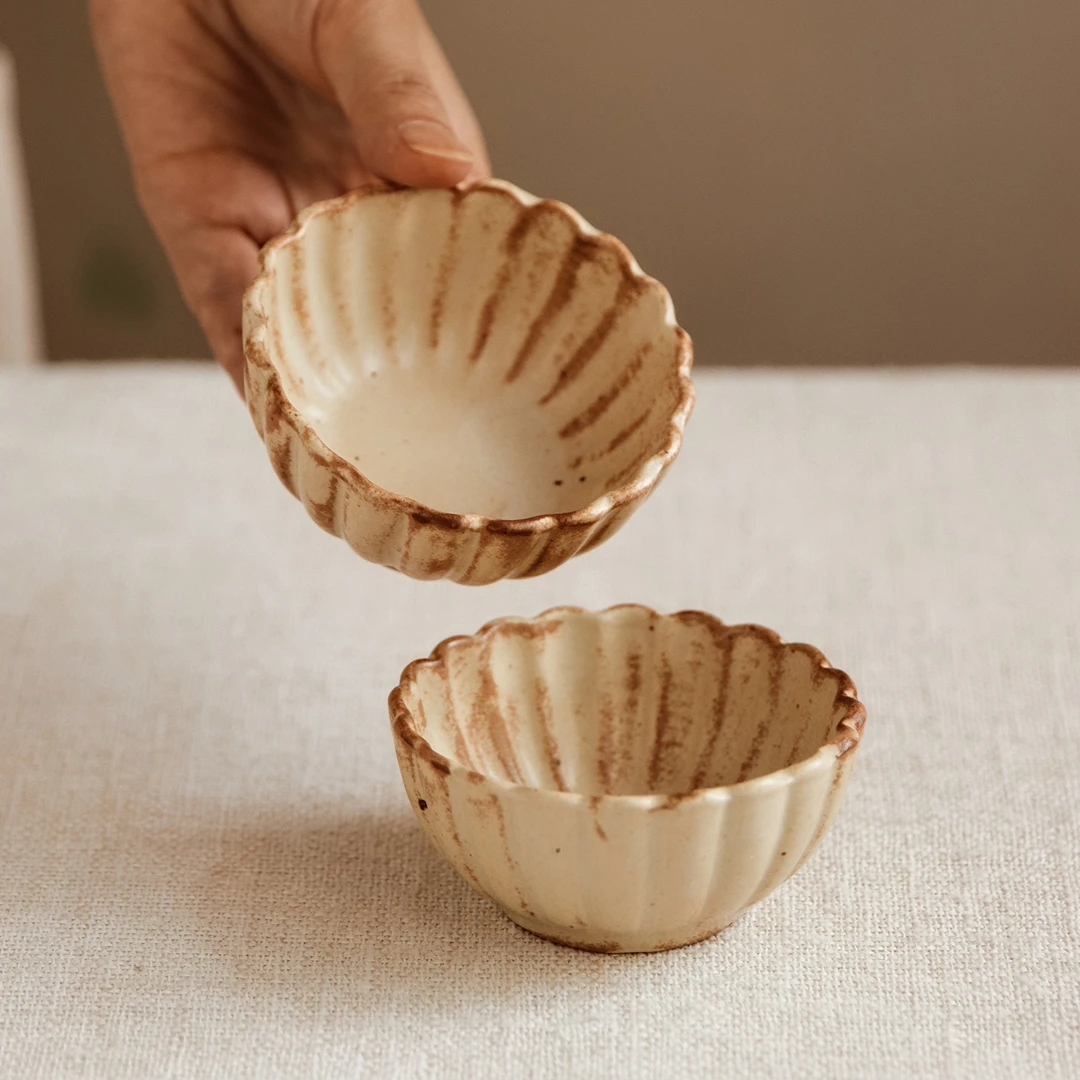 YE HOME 日式手作粗陶花型碟味碟饺子醋碟烤肉蘸料碟凉菜碟调味碟