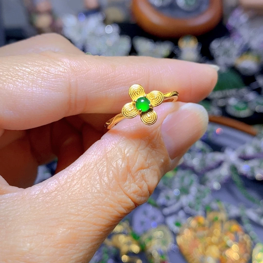 翡翠颈饰银S925镶嵌天然翡翠