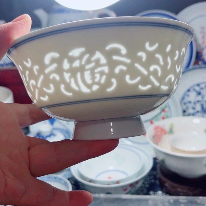 青花玲珑6寸面碗满雕双福双线