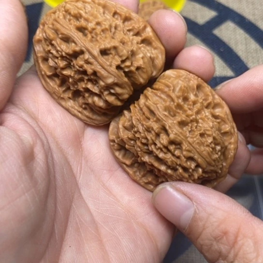 吊坠文玩核桃南疆