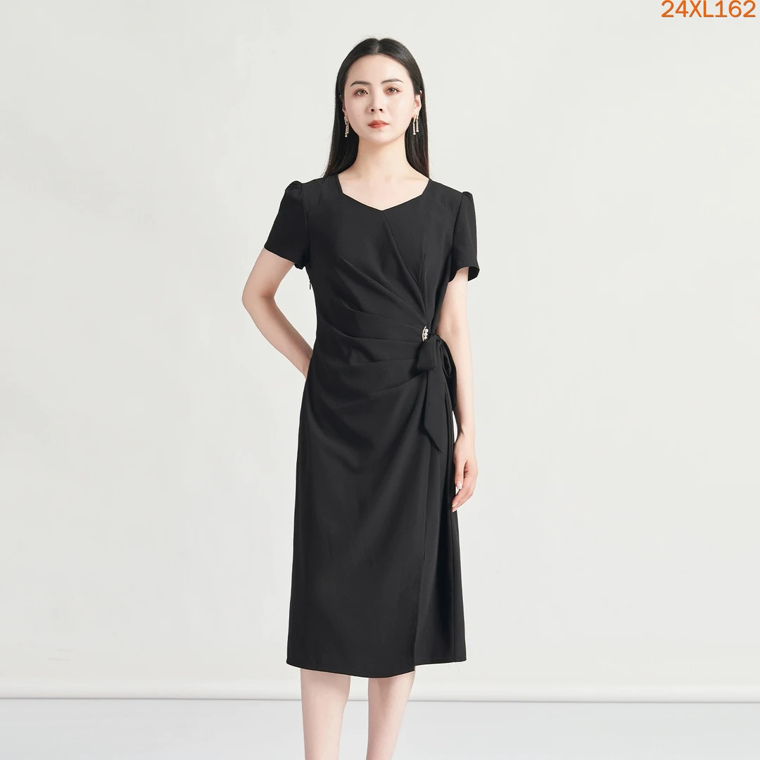 XL162夏季纯色方领长裙莱卡连衣裙轻奢赫本风裙子修身