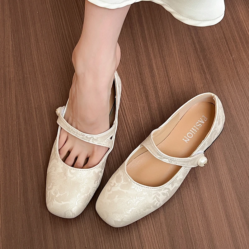 内增高国风新中式旗袍单鞋女2025新款珍珠方头一字带绸缎玛丽珍鞋