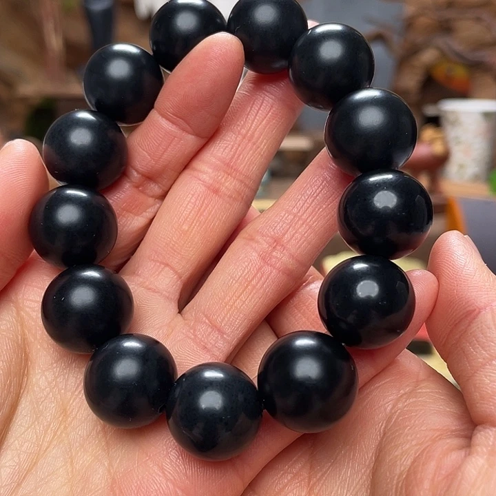 饮***秋和田玉（墨玉）未镶嵌手串卡18圆珠