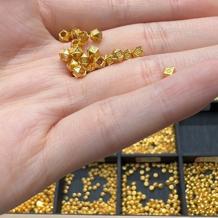 未镶嵌挂件翡翠福利20个，不包邮，拍一单邮费发货
