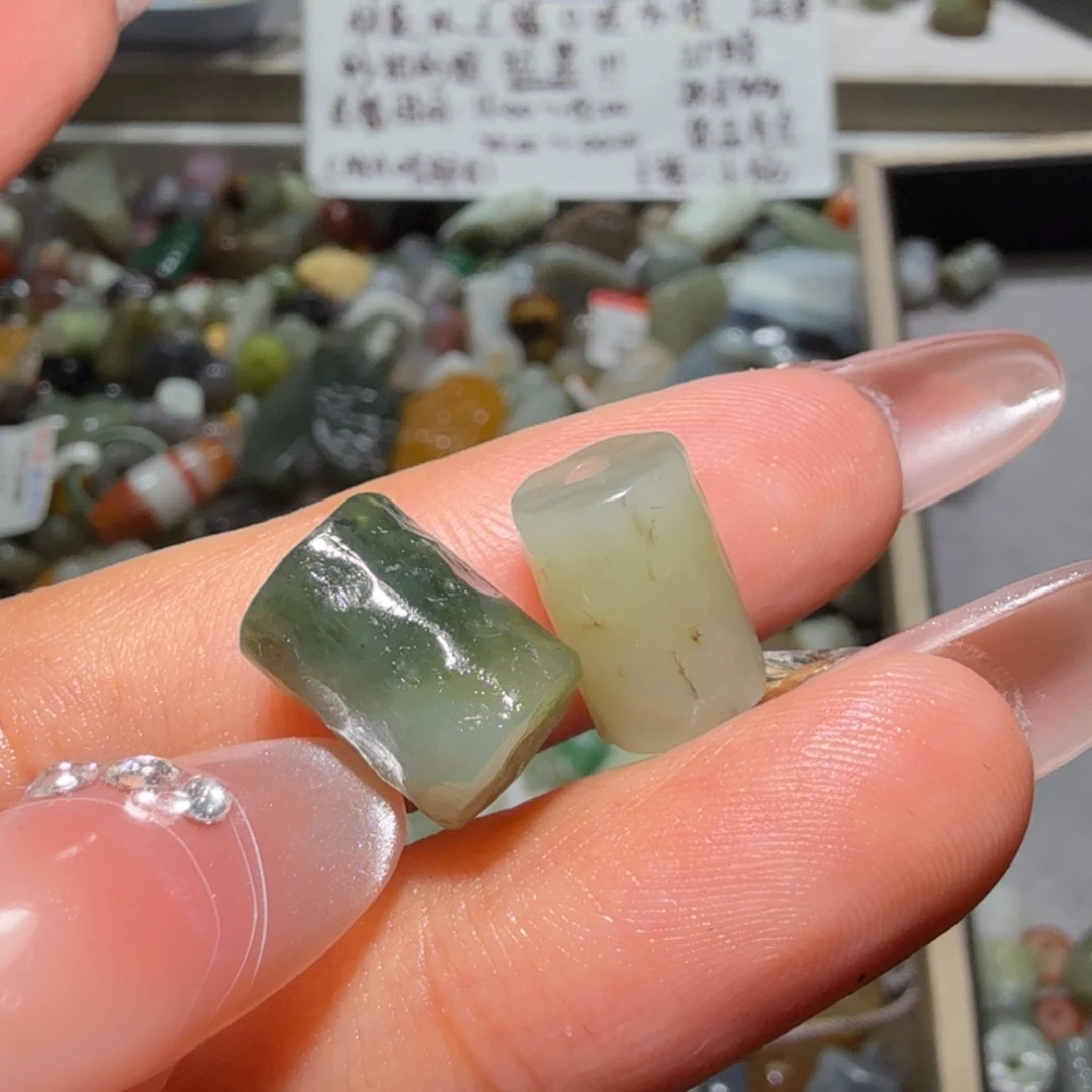 和田玉未镶嵌珠宝半成品