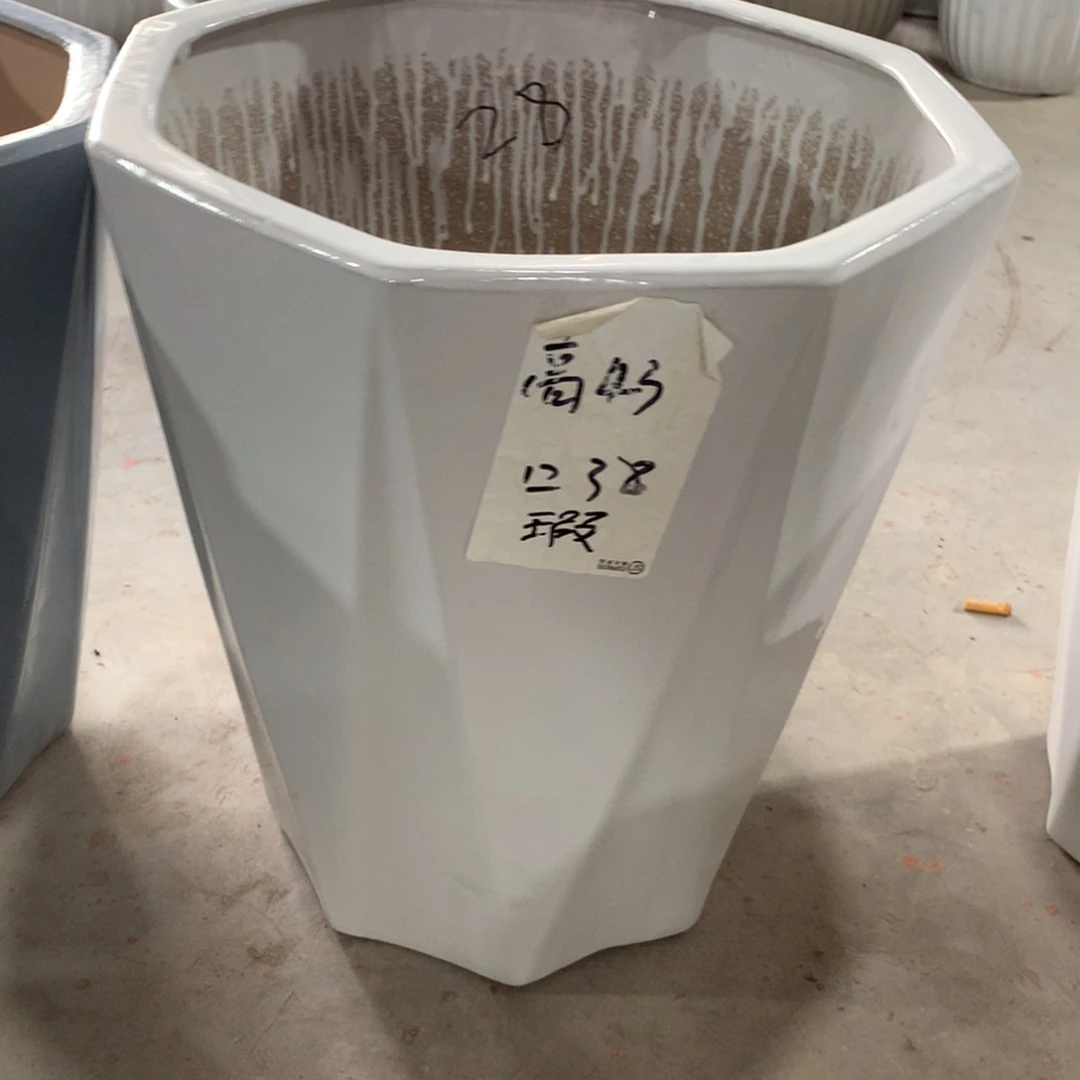 微瑕高温陶瓷花盆