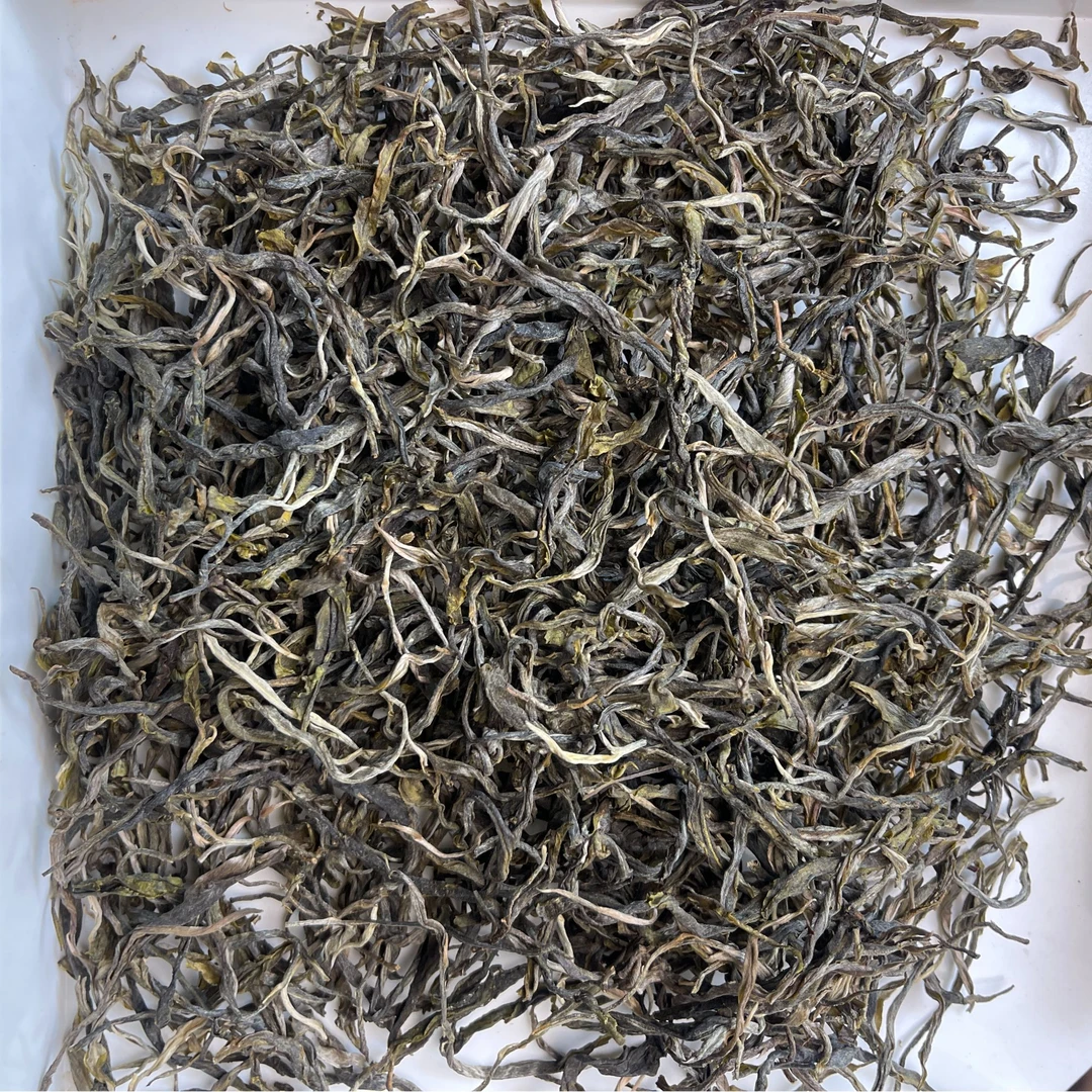 7月21日 25年老班章普洱茶 生茶散茶 A111号