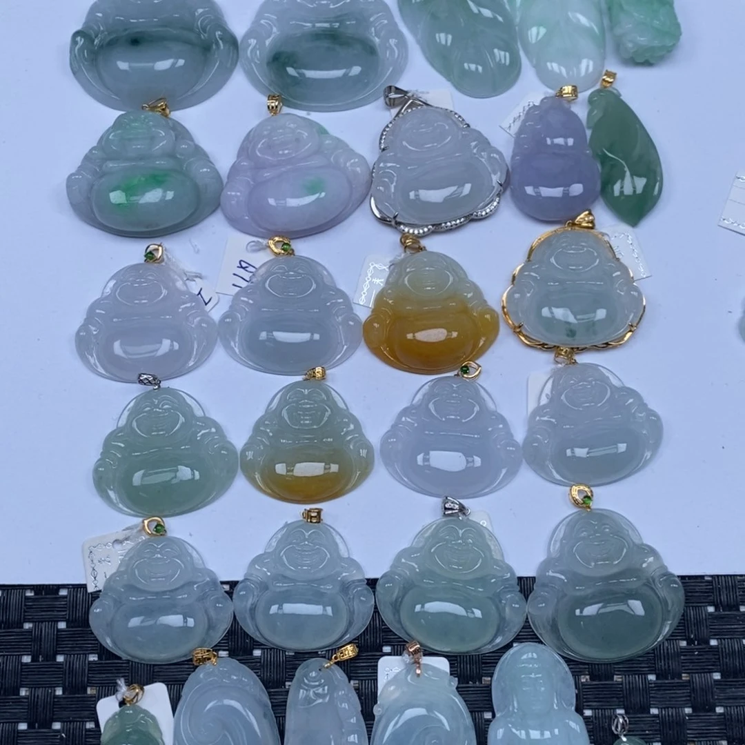 翡翠颈饰未镶嵌天然翡翠