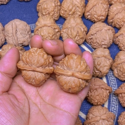 【闪购商品】吊坠文玩核桃王*赫蛙蛙39