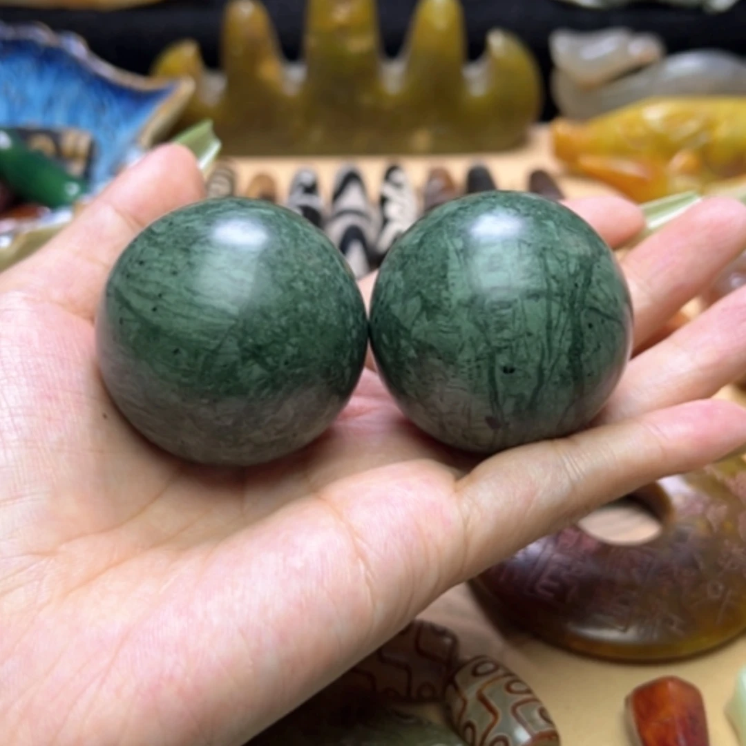 【闪购商品】蛇纹石玉未镶嵌颈饰