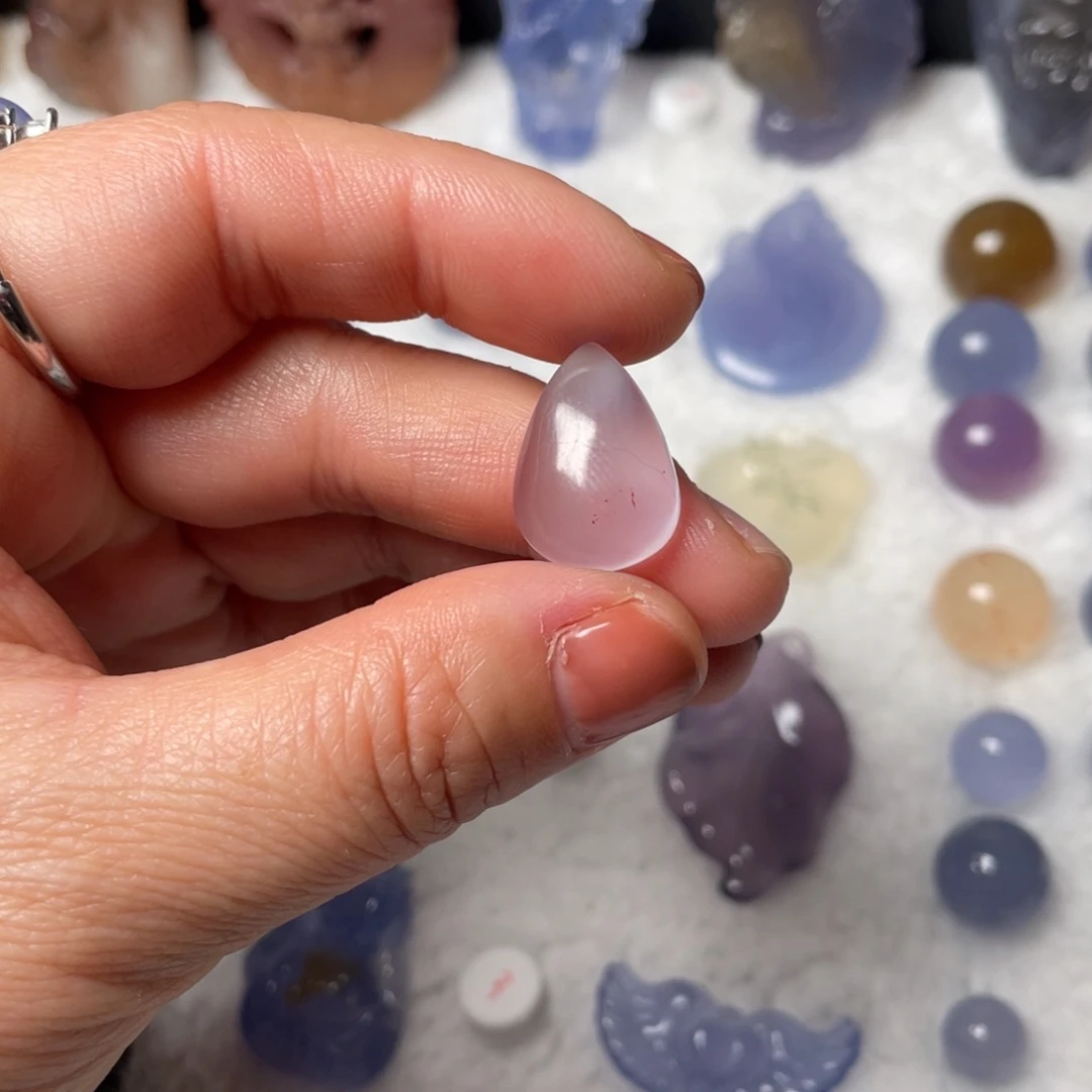 玛瑙/玉髓未镶嵌颈饰蓝玛瑙水滴吊坠