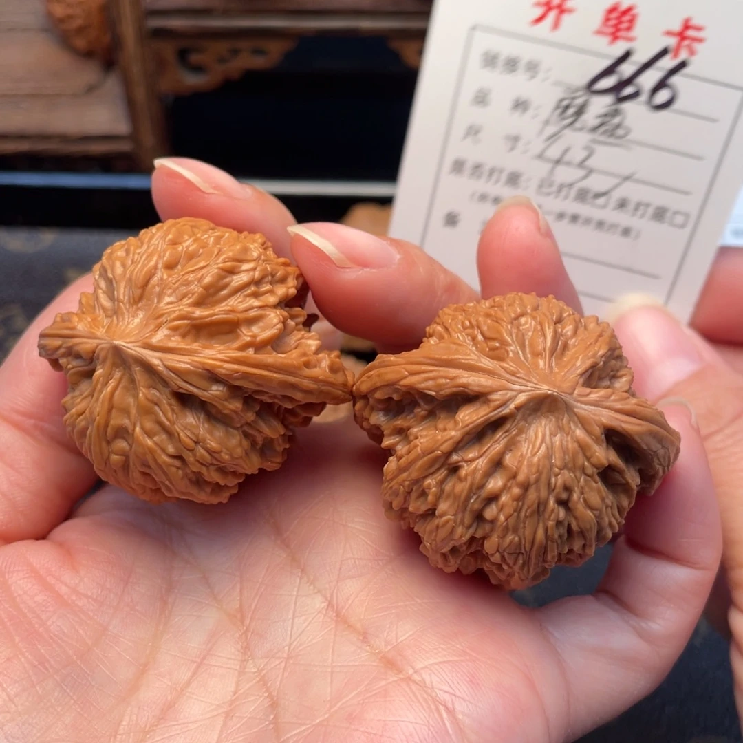 桃核把件文玩核桃