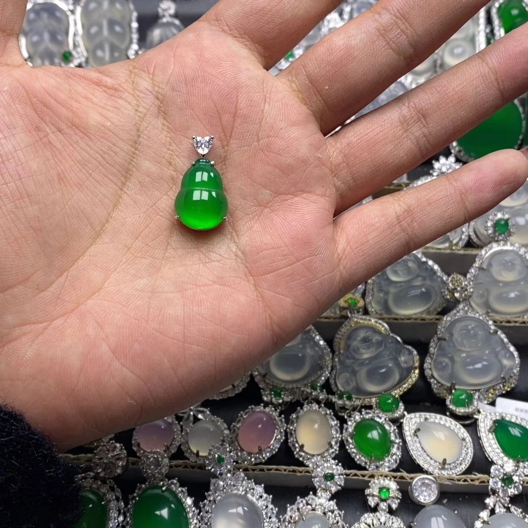 玛瑙/玉髓颈饰银S925镶嵌