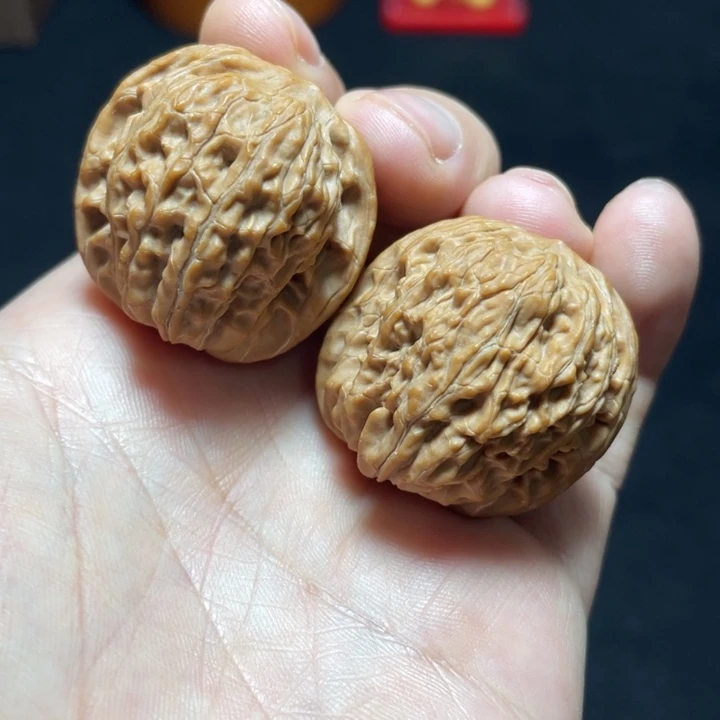 文玩核桃把件磨盘32mm